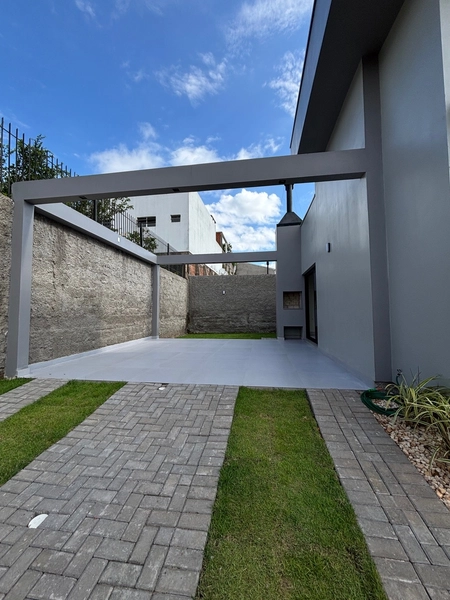 Casa nova, plana, lindíssima!: 12ª foto da galeria de imagens do imóvel