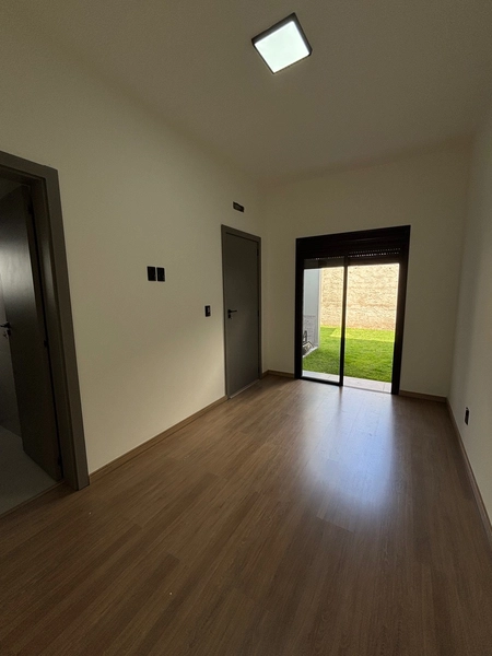 Casa nova, plana, lindíssima!: 9ª foto da galeria de imagens do imóvel