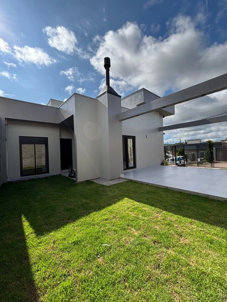 Casa nova, plana, lindíssima!: 13ª foto da galeria de imagens do imóvel