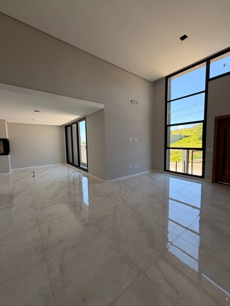 casa alto padrao com 3 dormitórios: 4ª foto da galeria de imagens do imóvel