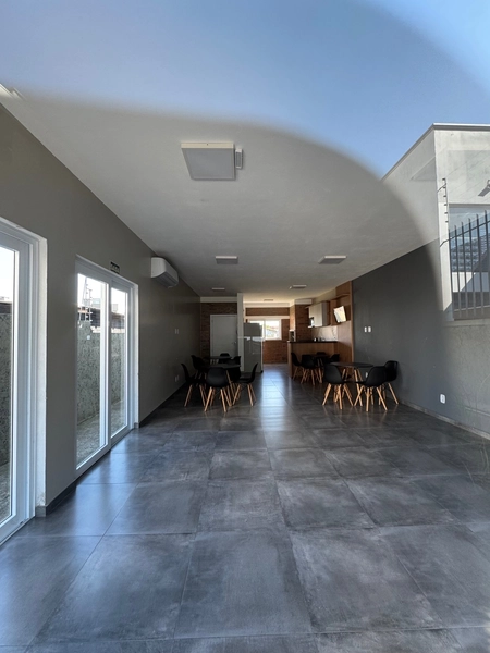 apartamento semi mobiliado com varanda: 13ª foto da galeria de imagens do imóvel