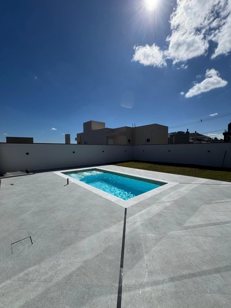 casa de alto padrão com 3 dormitórios: 8ª foto da galeria de imagens do imóvel