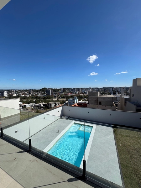 casa de alto padrão com 3 dormitórios: 10ª foto da galeria de imagens do imóvel