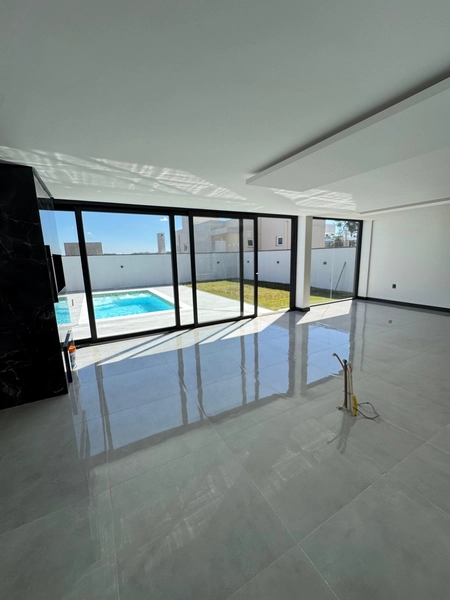 casa de alto padrão com 3 dormitórios: 4ª foto da galeria de imagens do imóvel