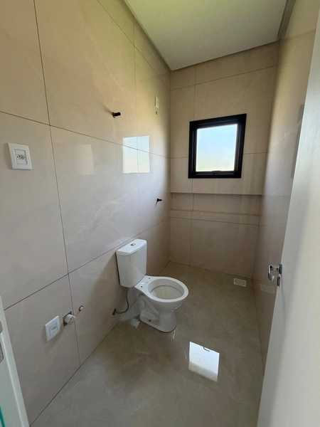 Casa plana no bairro celeste: 7ª foto da galeria de imagens do imóvel