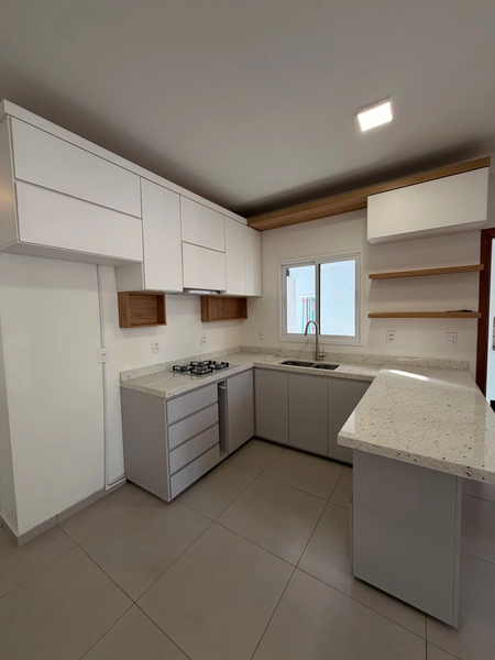 Casa semi mobiliada com pátio nos fundos: 11ª foto da galeria de imagens do imóvel