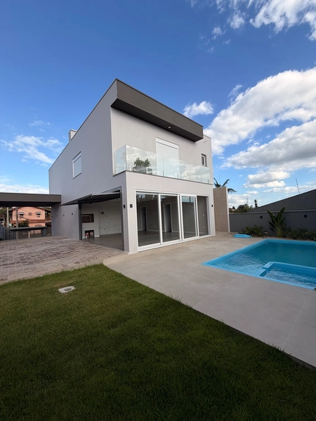 Casa alto padrão entregue mobiliada: 4ª foto da galeria de imagens do imóvel