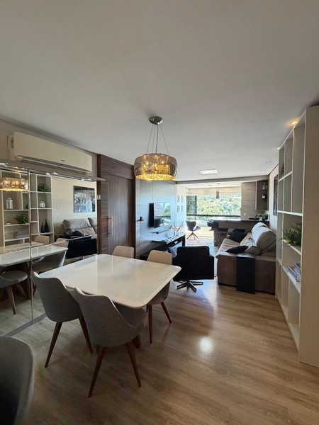 Amplo apartamento no centro de campo bom: 3ª foto da galeria de imagens do imóvel