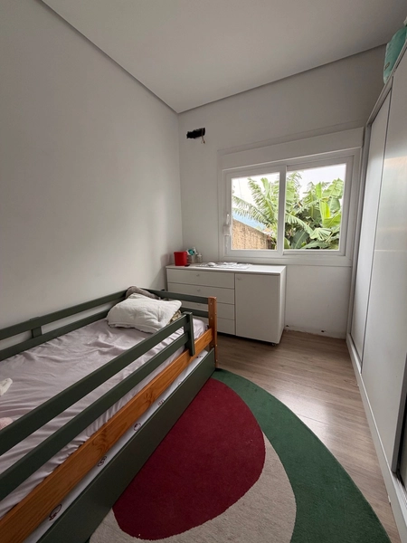 casa semi mobiliada com piscina: 11ª foto da galeria de imagens do imóvel