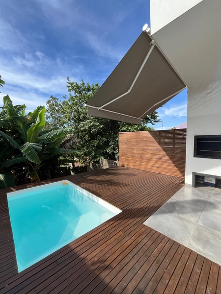 casa semi mobiliada com piscina: 13ª foto da galeria de imagens do imóvel