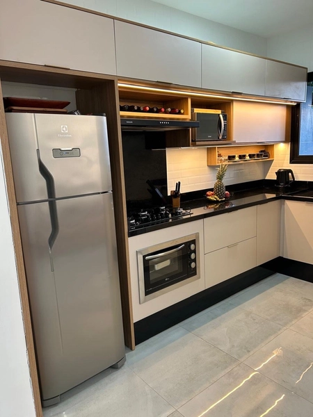Casa com 3 dormitórios e semi mobiliada: 7ª foto da galeria de imagens do imóvel