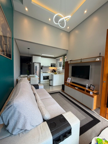Casa semi mobiliada com piscina: 2ª foto da galeria de imagens do imóvel