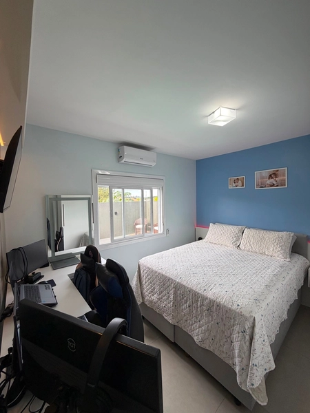 Casa semi mobiliada com piscina: 10ª foto da galeria de imagens do imóvel
