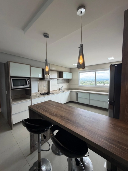 Apartamento semi mobiliado em frente ao CEI: 2ª foto da galeria de imagens do imóvel