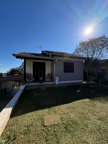 Casa semi mobiliada em lomba  grande com piscina: 26ª foto da galeria de imagens do imóvel