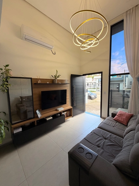 Casa semi mobiliada com 2 dormitórios sendo 1 suíte: 5ª foto da galeria de imagens do imóvel