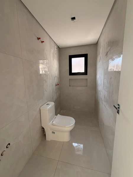 Casa plana com 2 dormitórios sendo 1 suíte: 11ª foto da galeria de imagens do imóvel