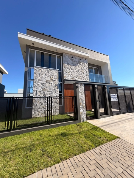 Casa com 3 suítes no bairro jardim do sol: 1ª foto da galeria de imagens do imóvel