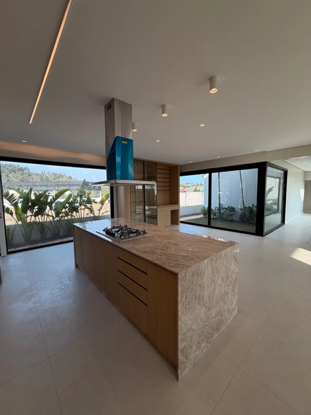 Casa nova, semi mobiliada no condomínio monte Carlo: 2ª foto da galeria de imagens do imóvel