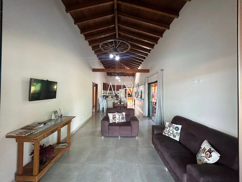 Casa Principal e auxiliar Mobiliadas com capacidade para 20 pessoas: 13ª foto da galeria de imagens do imóvel