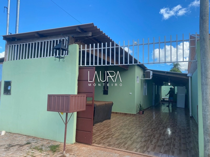 Casa dois quartos com piscina no Loteamento Mizael: 1ª foto da galeria de imagens do imóvel