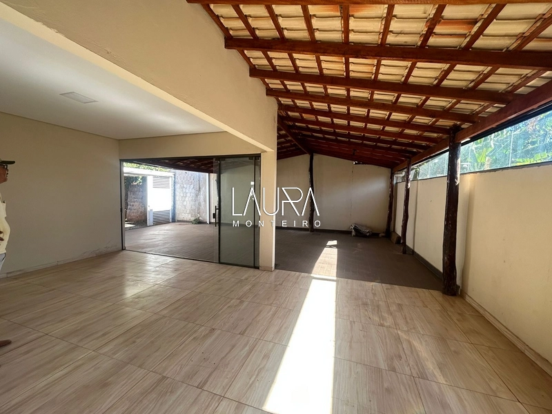 Casa com 3 dormitórios na Vila Donária, atrás do Hotel Wetiga: 9ª foto da galeria de imagens do imóvel