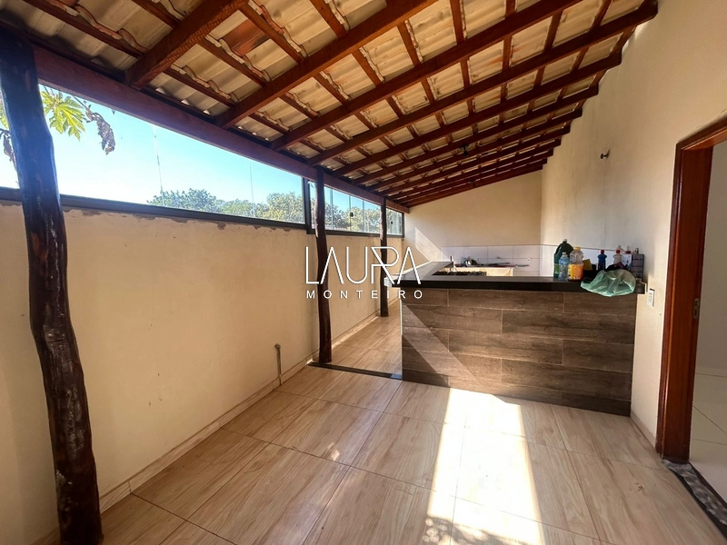 Casa com 3 dormitórios na Vila Donária, atrás do Hotel Wetiga: 10ª foto da galeria de imagens do imóvel