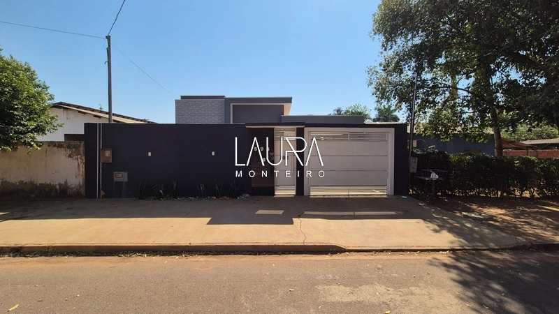 Casa 3 dormitórios na Vila donária próximo ao mercado Santos: 1ª foto da galeria de imagens do imóvel