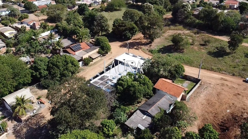 Residencial com 8 casas a venda rendendo 12 mil por mês: 2ª foto da galeria de imagens do imóvel