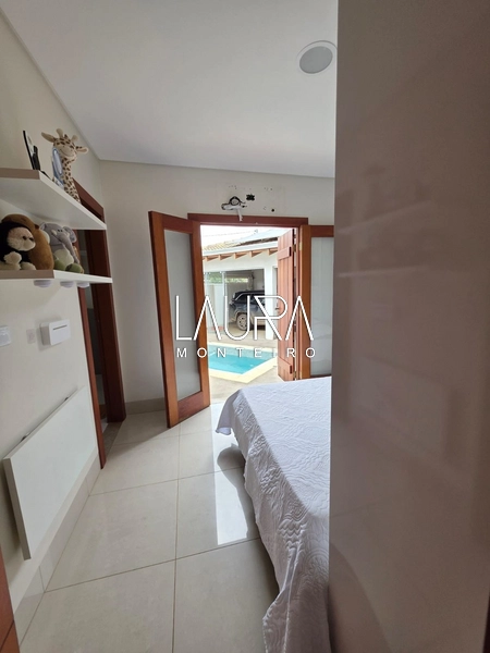 Casa térrea, com 3 suítes + piscina a duas quadras do Fórum de Bonito: 13ª foto da galeria de imagens do imóvel