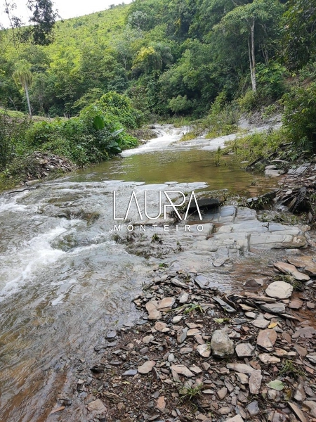 Área p pecuária e Turismo com cachoeira em Bodoquena MS: 13ª foto da galeria de imagens do imóvel