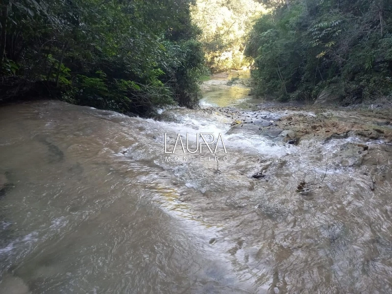 Área p pecuária e Turismo com cachoeira em Bodoquena MS: 20ª foto da galeria de imagens do imóvel