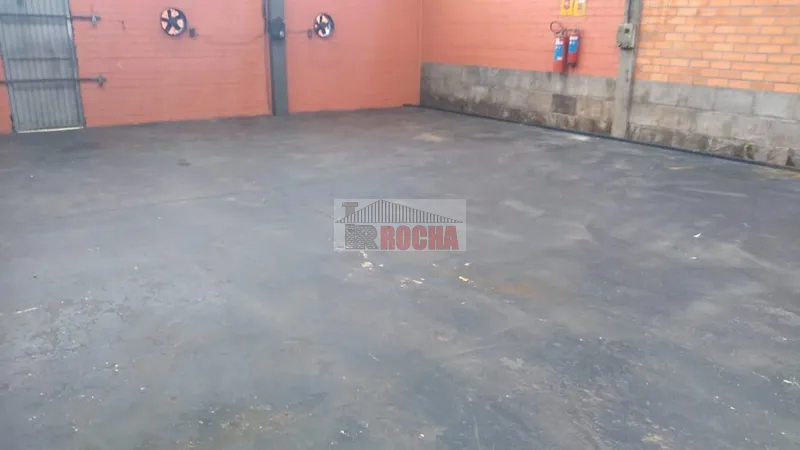 Excelente Pavilhão industrial com otima localização , loteamento S. L,: 12ª foto da galeria de imagens do imóvel