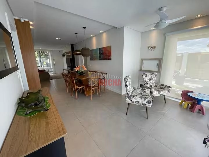 CASA ALTO PADRÃO  A 3 QUADRAS DO MAR EM PRAIA DE ARROIO TEIXEIRA!: 12ª foto da galeria de imagens do imóvel