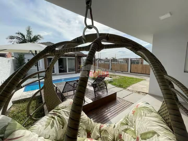 CASA ALTO PADRÃO  A 3 QUADRAS DO MAR EM PRAIA DE ARROIO TEIXEIRA!: 30ª foto da galeria de imagens do imóvel