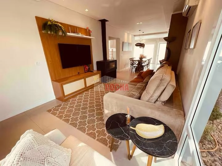 CASA ALTO PADRÃO  A 3 QUADRAS DO MAR EM PRAIA DE ARROIO TEIXEIRA!: 8ª foto da galeria de imagens do imóvel