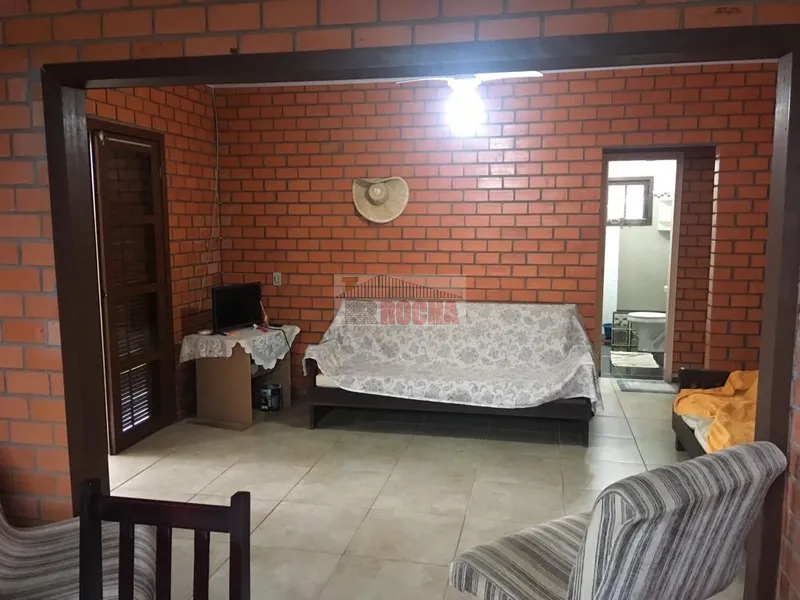 CASA 5 QUADRAS DO MAR EM PRAIA DE ARROIO TEIXEIRA!: 13ª foto da galeria de imagens do imóvel