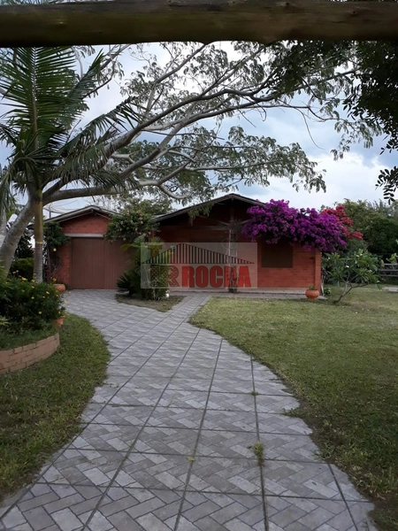 CASA COM AMPLO TERRENO EM PRAIA CONCEIÇÃO!: 3ª foto da galeria de imagens do imóvel