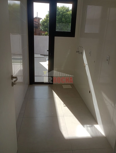 CASA DE ALTO PADRÃO EM PRAIA DE ARROIO TEIXEIRA!: 18ª foto da galeria de imagens do imóvel