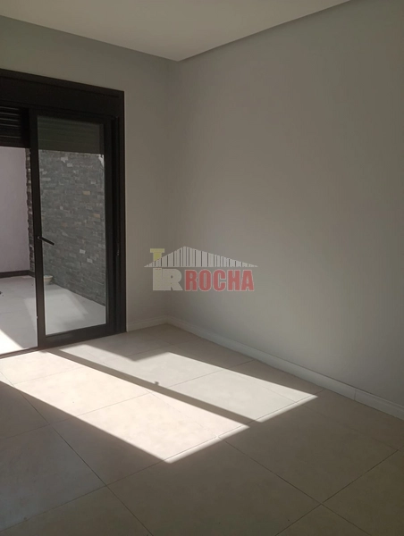 CASA DE ALTO PADRÃO EM PRAIA DE ARROIO TEIXEIRA!: 19ª foto da galeria de imagens do imóvel