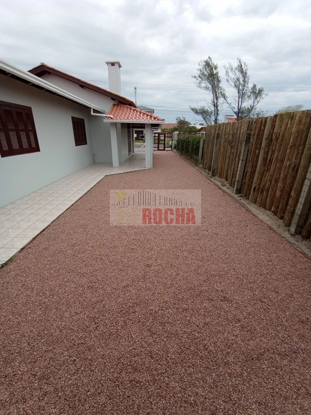 AMPLA CASA COM LAJE EM PRAIA ARROIO TEIXEIRA!: 28ª foto da galeria de imagens do imóvel