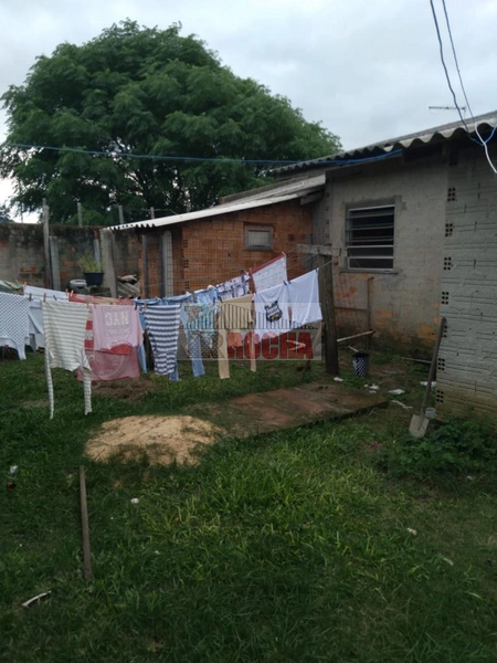 CASA COM GRANDE LOJA EM FRENTE!: 22ª foto da galeria de imagens do imóvel