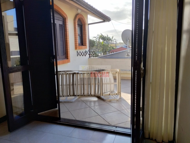 SOBRADO DE ESQUINA EM ARROIO DO SAL!: 3ª foto da galeria de imagens do imóvel