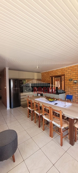 Casa de esquina para aluguel de temporada!: 5ª foto da galeria de imagens do imóvel