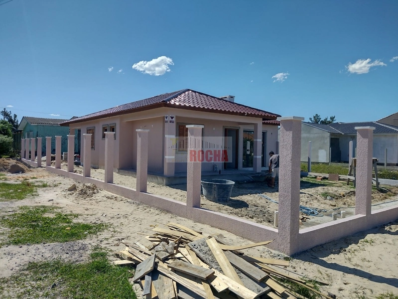 LINDO CASA DE ESQUINA EM PRAIA DE ARROIO TEIXEIRA!: 4ª foto da galeria de imagens do imóvel