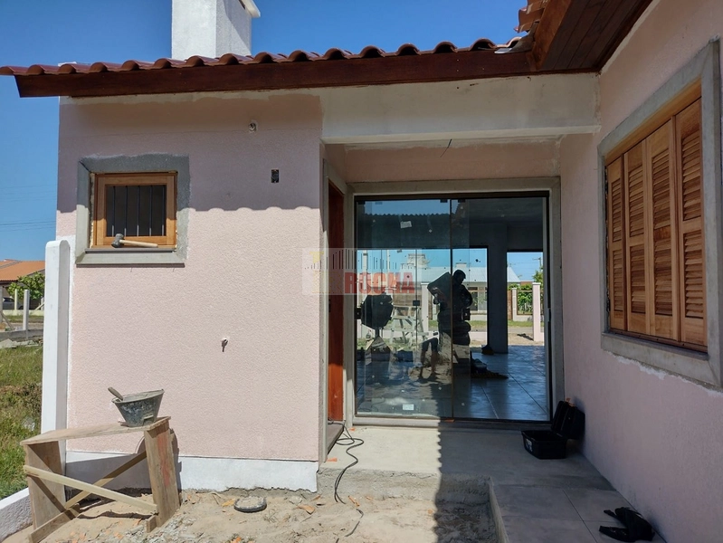 LINDO CASA DE ESQUINA EM PRAIA DE ARROIO TEIXEIRA!: 9ª foto da galeria de imagens do imóvel