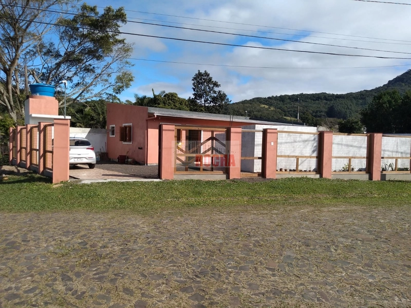 LINDA CASA COM PISCINA EM MAQUINÉ!: 1ª foto da galeria de imagens do imóvel