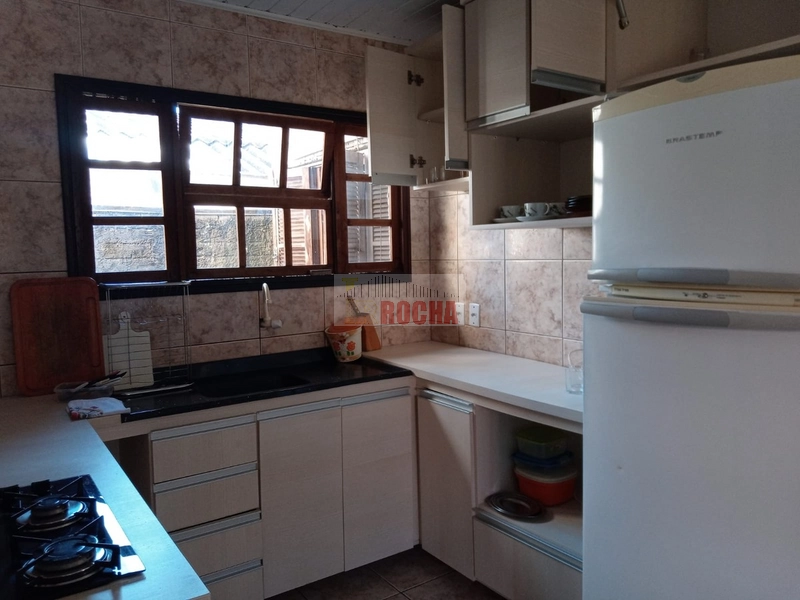 INVISTA! UMA CASA RESIDENCIAL E 8 APARTAMENTOS EM CAPÃO DA CANOA!: 19ª foto da galeria de imagens do imóvel