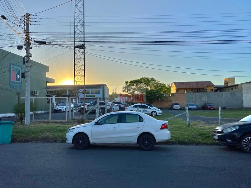 INVISTA! UMA CASA RESIDENCIAL E 8 APARTAMENTOS EM CAPÃO DA CANOA!: 9ª foto da galeria de imagens do imóvel