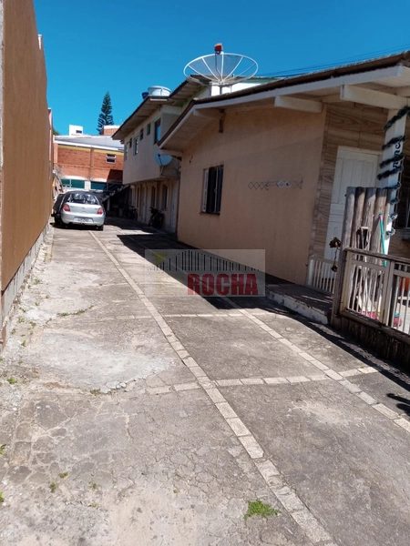 INVISTA! UMA CASA RESIDENCIAL E 8 APARTAMENTOS EM CAPÃO DA CANOA!: 6ª foto da galeria de imagens do imóvel